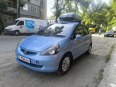 Продажа авто: Honda Fit: 2003 г., 1.3 л, Вариатор, Бензин, Хэтчбэк — 3