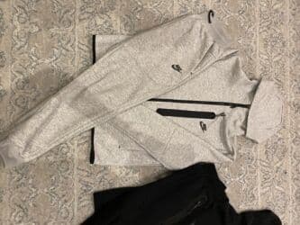 спортивные костюмы для девочек: Мужские спортивные костюмы Nike tech fleece размеры М продаю оба — 3