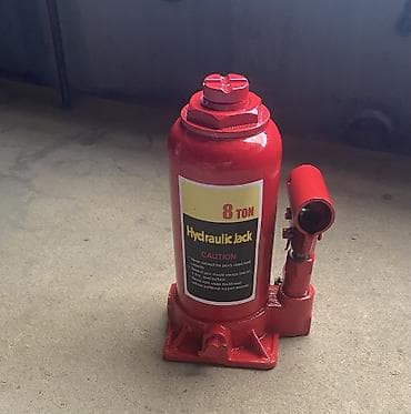 Продаю домкрат 8 тон (Новый)