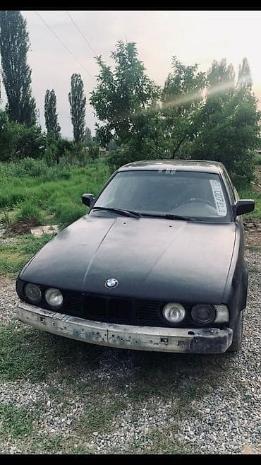 BMW 5 series: 1991 г., 2.5 л, Механика, Бензин, Седан at lalafo.kg BMW 5 series: 1991 г., 2.5 л, Механика, Бензин, Седан