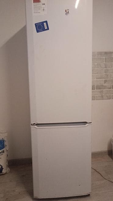 bs 9: Холодильник Beko, Б/у, Двухкамерный — 1
