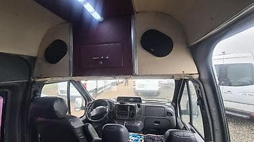 форт транзит двух скат: Ford Transit (кузов высокого типа, длинная база) — серебристый — 6