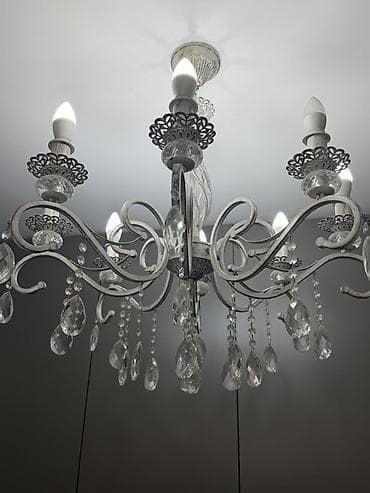 Люстры: Потолочная люстра с декоративными плафонами и LED-элементами - — 8
