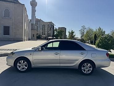 mazda 623: Toyota Camry: 2005 г., 2.4 л, Автомат, Бензин, Седан — 5