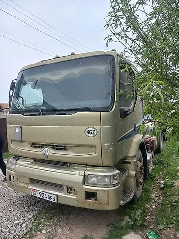 audi а7: Тягач, Renault, Без прицепа — 2