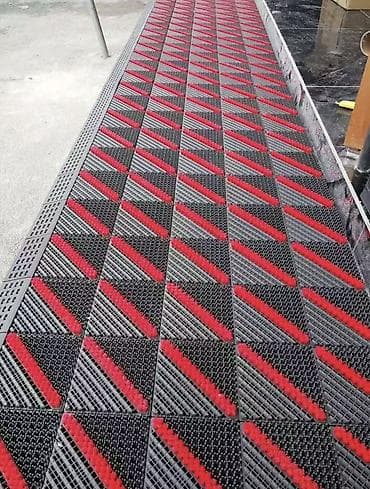 материалы для лестницы: Алюминиевые коврики для входной группы на лестницу Входные — 9