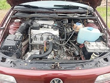 нетта л: Volkswagen Passat: 1993 г., 2 л, Бензин, Седан — 8