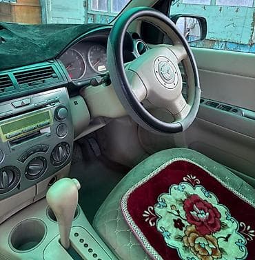 mini jack: Mazda Demio: 2004 г., 1.3 л, Автомат, Бензин, Хэтчбэк — 2