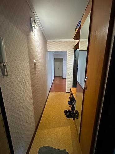 Квартиры: 3 комнаты, 58 м², 104 серия, 1 этаж, Старый ремонт — 3