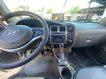 грузовая техника манипулятор исузу: Легкий грузовик, Hyundai, Стандарт, Б/у — 2