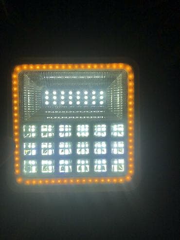 Светодиодная квадратная фара/прожектор с ДХО-рамкой - Тип