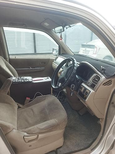 Honda Stepwgn: 2003 г., 2 л, Автомат, Газ, Минивэн