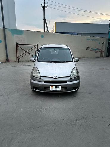 граната нексия 2: Toyota Funcargo: 2002 г., 1.3 л, Автомат, Бензин, Седан — 3