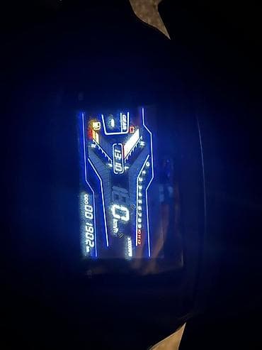 cf moto: Скутер CFMOTO (наклейка CFX RACE на боковине), городской макси-скутер — 2