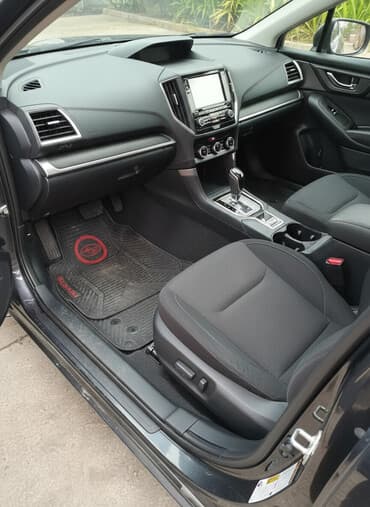 Плоские Резиновые Полики Для салона Subaru, Б/у