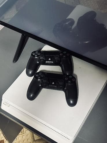 spider man диск: PlayStation 4 Slim Характеристики: - Встроенный накопитель: 500 Gb - — 3