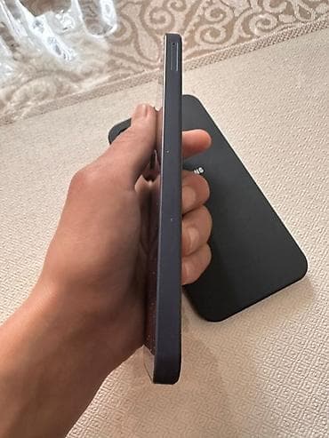 телефон самсунг с: Смартфон с большим безрамочным дисплеем с каплевидным вырезом под — 3