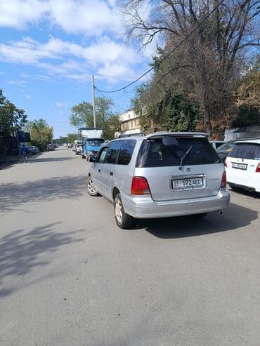 продаю в связи с переездом: Honda Odyssey: 1997 г., 2.3 л, Автомат, Газ, Вэн/Минивэн — 3