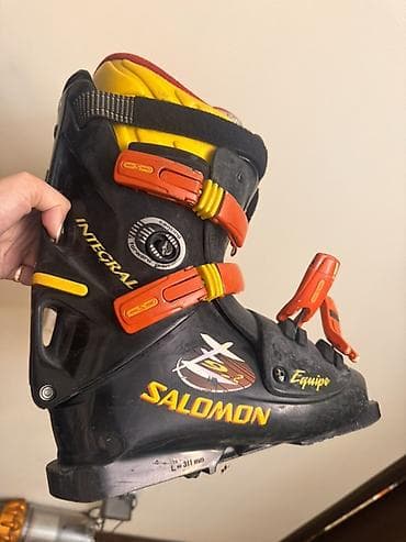 Лыжные ботинки: Отдам даром Горнолыжные ботинки Salomon Integral Equipe. Они нуждаются — 1