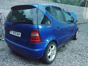 down pipe: Mercedes-Benz A-Class: 2000 г., 1.4 л, Механика, Бензин, Хэтчбэк — 9