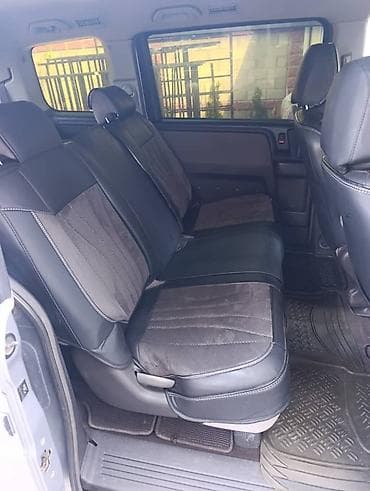 чехлы на минивэн: Чехлы Экокожа, цвет - Серебристый, Honda, Б/у — 1