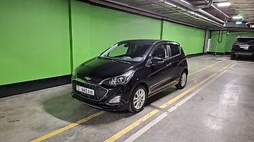 Chevrolet Spark: 2019 г., 0.1 л, Вариатор, Бензин, Хэтчбэк