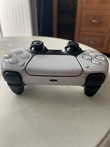 контроллер пс5: Б/у игровой контроллер Sony DualSense для PlayStation 5 (белый/чёрный) — 2