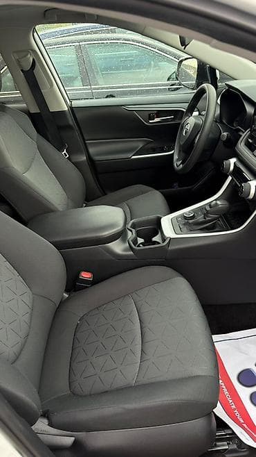 Продажа авто: Toyota RAV4: 2020 г., 2.5 л, Вариатор, Гибрид, Кроссовер — 9