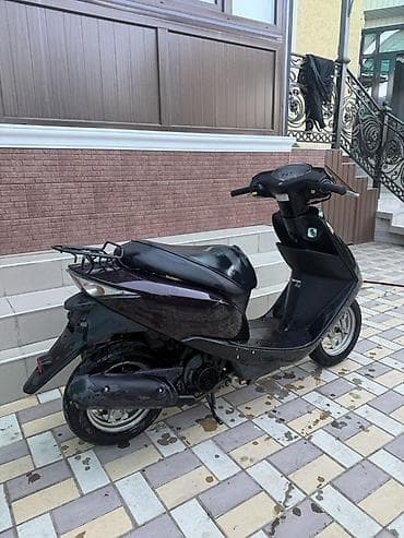 японские мопеды: Скутер Honda (японская сборка), компактный городской 50 см³ класс — 9