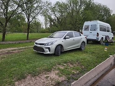 mini cuper: Kia Rio: 2017 г., Автомат, Бензин, Седан — 3