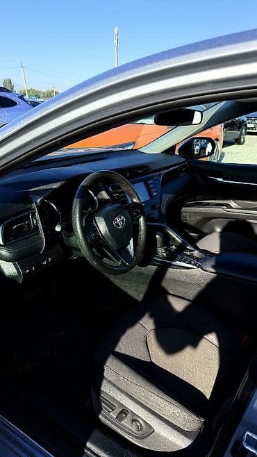 авто морник: Toyota Camry: 2020 г., Гибрид, Седан — 5