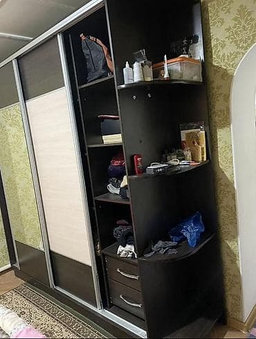 зеркало: Шкаф купе, С зеркалом, ЛДСП — 2