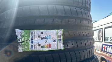 губа 210: Летняя китайская шина. Фирма Linglong made in China. Размер задних — 3