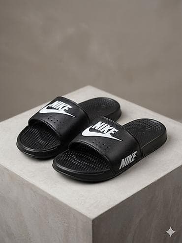 По оптовой цене от 20пар и выше по 100сом Пляжные/домашние шлёпанцы at lalafo.kg По оптовой цене от 20пар и выше по 100сом Пляжные/домашние шлёпанцы