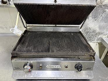 тарелочки: Профессиональный электрический гриль контактный (прижимной) GORKEWA - — 2