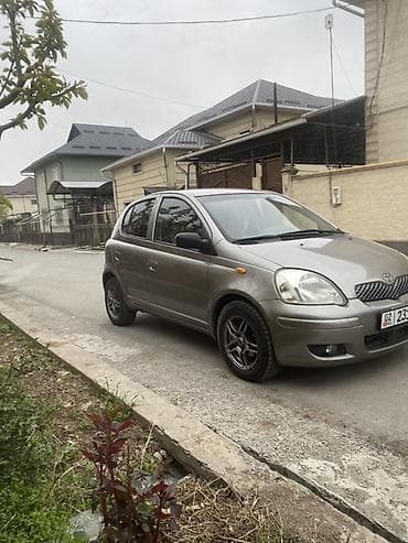 прадо 78: Toyota Yaris: 2004 г., 1.3 л, Автомат, Бензин, Хэтчбэк — 5