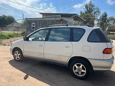 с кореи: Toyota Picnic: 1999 г., 2 л, Механика, Дизель, Минивэн — 3