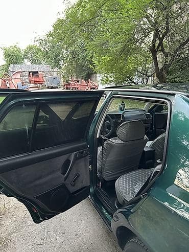 cl: Volkswagen Vento: 1996 г., 1.8 л, Механика, Бензин, Седан — 10