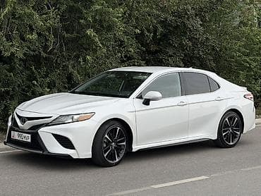 електронный машина: Toyota Camry: 2018 г., 2.5 л, Автомат, Бензин, Седан — 2