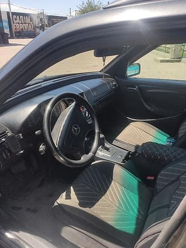 багаж на мерс: Mercedes-Benz C-Class: 2001 г., 2.2 л, Автомат, Бензин, Универсал — 3