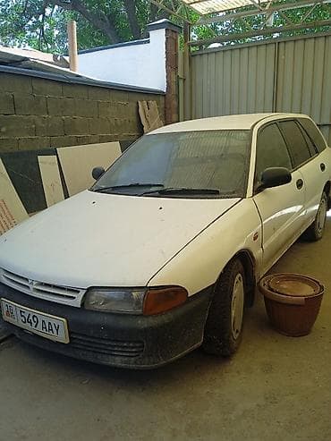 Mitsubishi Lancer: 2000 г. — 1