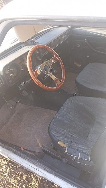 ваз 2206: ВАЗ (ЛАДА) 2105: 1989 г., Механика, Седан — 5