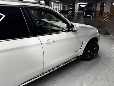 byd e3: BMW X5: 2017 г., 2 л, Автомат, Гибрид, Кроссовер — 1