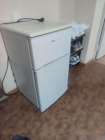 холодильник для машина: Двухкамерный холодильник SHI, классическая белая модель с верхней — 4