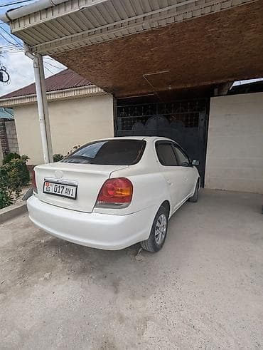 Toyota Echo: 2004 г., 1.5 л, Автомат, Бензин, Седан — 3
