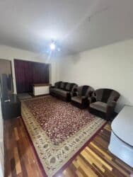 продается квартира золотой квадрат: 3 комнаты, 61 м², 105 серия, 1 этаж, Косметический ремонт — 1