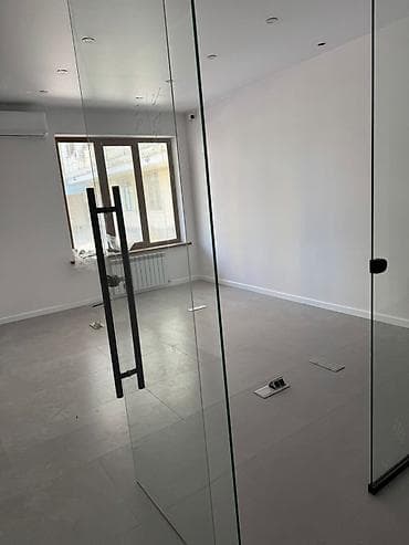 vefa: Vefa Сдается офис Площадь: 135м2 Этаж: 1 3 кабинета изолированных 2 — 8