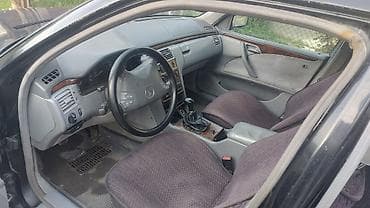 хундай аванте 1: Mercedes-Benz E-Class: 2001 г., 2 л, Кол менен иштөөчү, Газ, Седан — 5