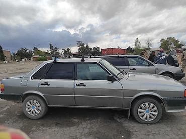 обшивка ауди: Audi 80: 1990 г., Ручные, Седан — 7