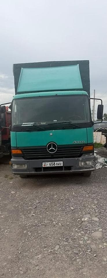 mini coper: Грузовик, Mercedes-Benz, Стандарт — 2